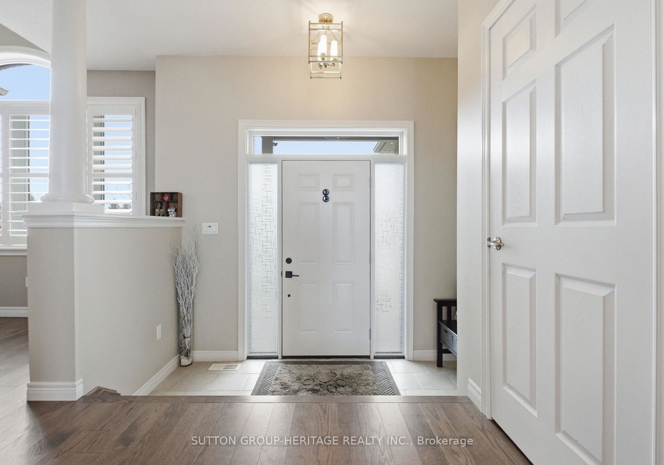 36-huntingwood-crescent-kawartha-lakes-ontario-x13056008