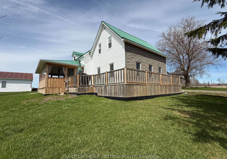 17389-mcphail-road-south-stormont-ontario-x13056042