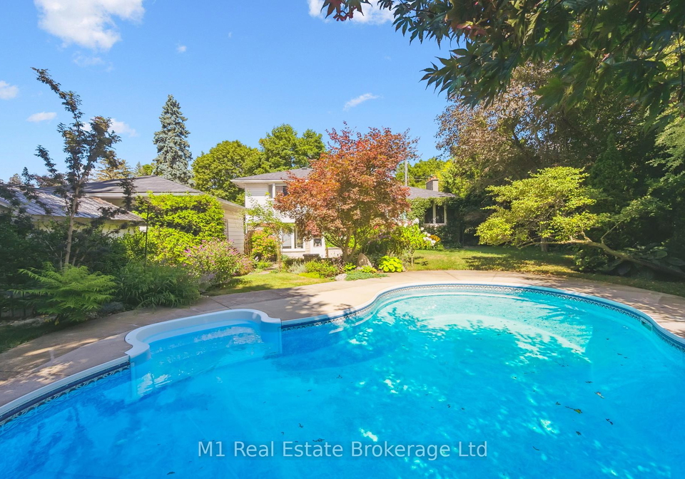 21-gladstone-avenue-guelph-ontario-x13056092