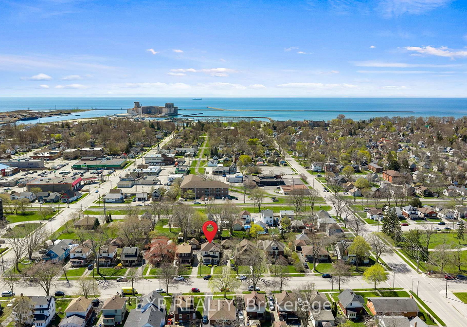 122-elgin-street-w-port-colborne-ontario-x13056100