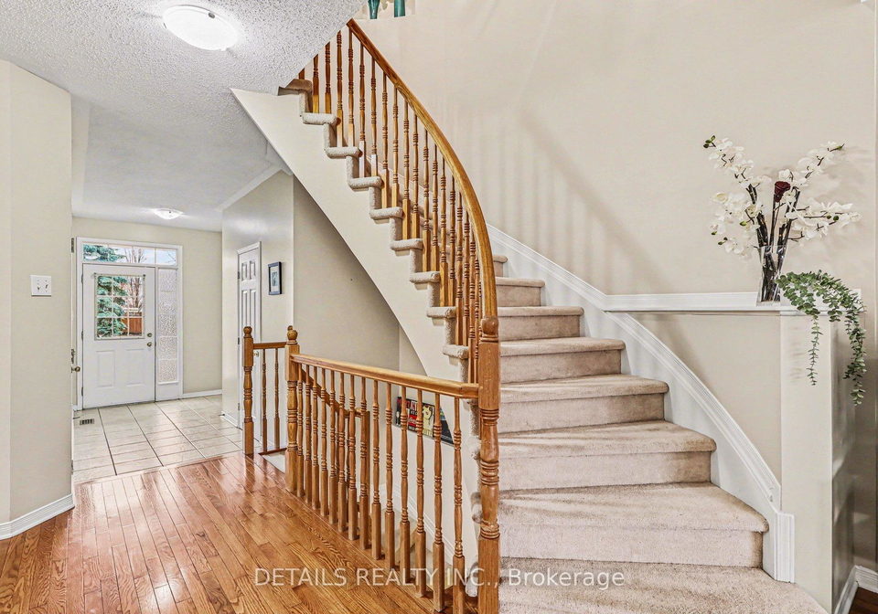 1109-brasseur-crescent-ottawa-ontario-x13056160