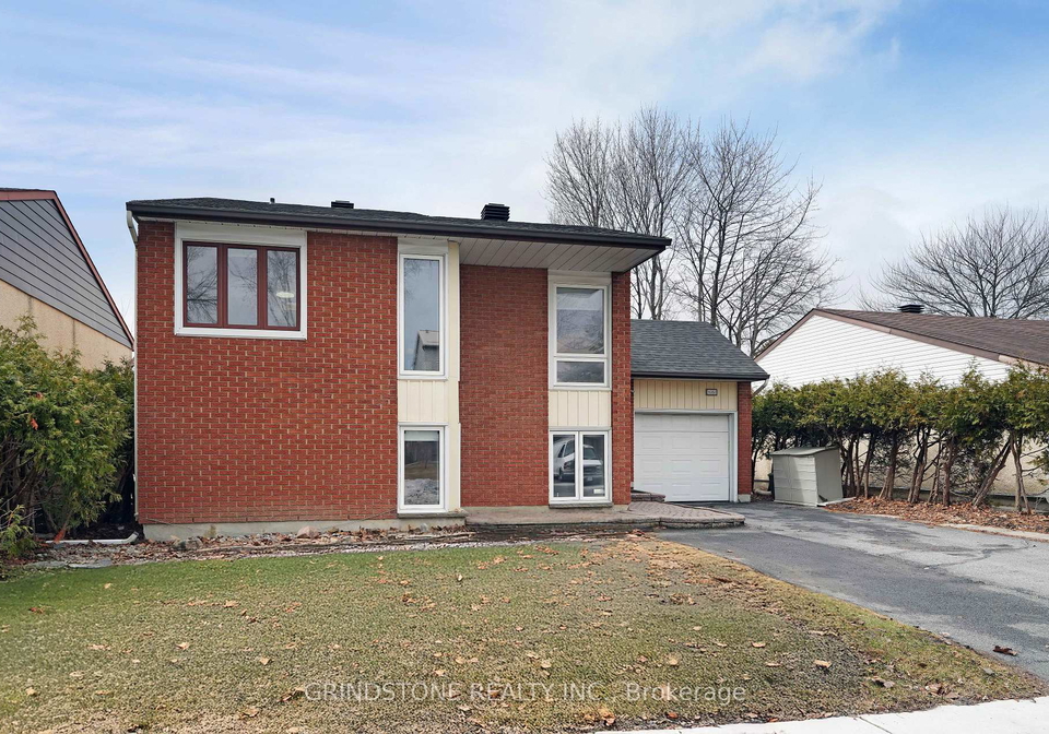 1080-alenmede-crescent-ottawa-ontario-x13056188
