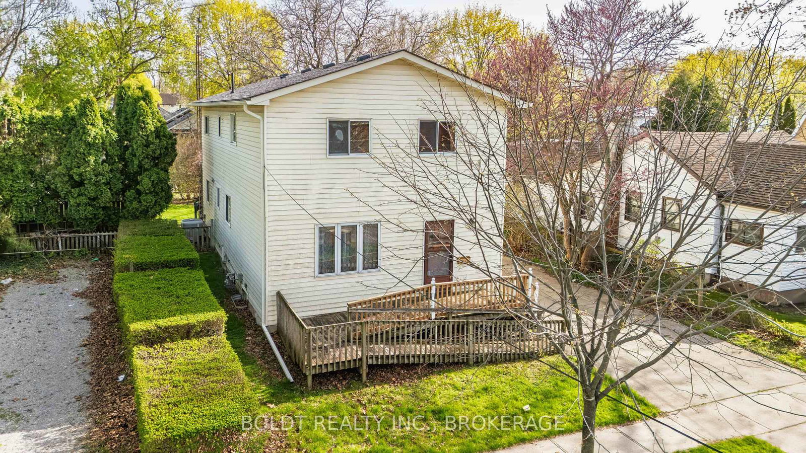 162-dufferin-street-e-st-catharines-ontario-x13056326