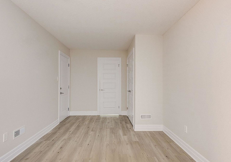 2610-kettering-place-london-south-ontario-x13056348