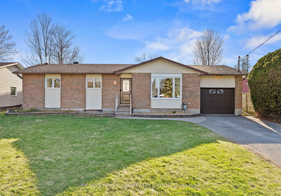 15-elm-avenue-russell-ontario-x13056484