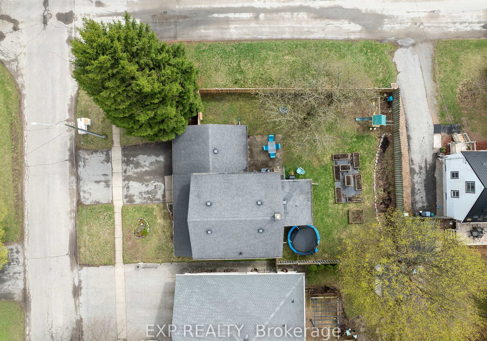 6328-gore-street-niagara-falls-ontario-x13056638