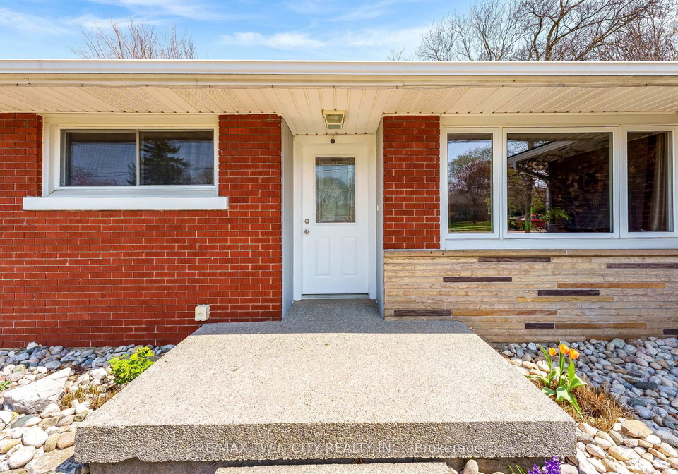 92-braeside-avenue-waterloo-ontario-x13056898