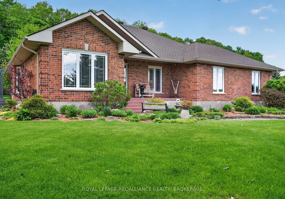 3920-middle-woodland-drive-frontenac-ontario-x13056942