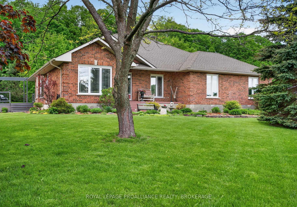 3920-middle-woodland-drive-frontenac-ontario-x13056942