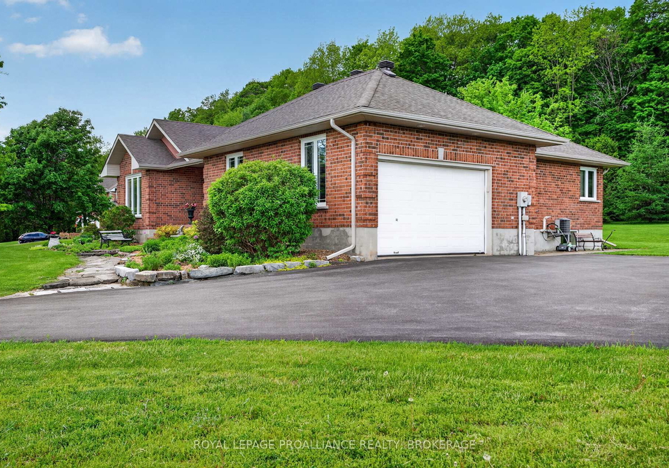 3920-middle-woodland-drive-frontenac-ontario-x13056942