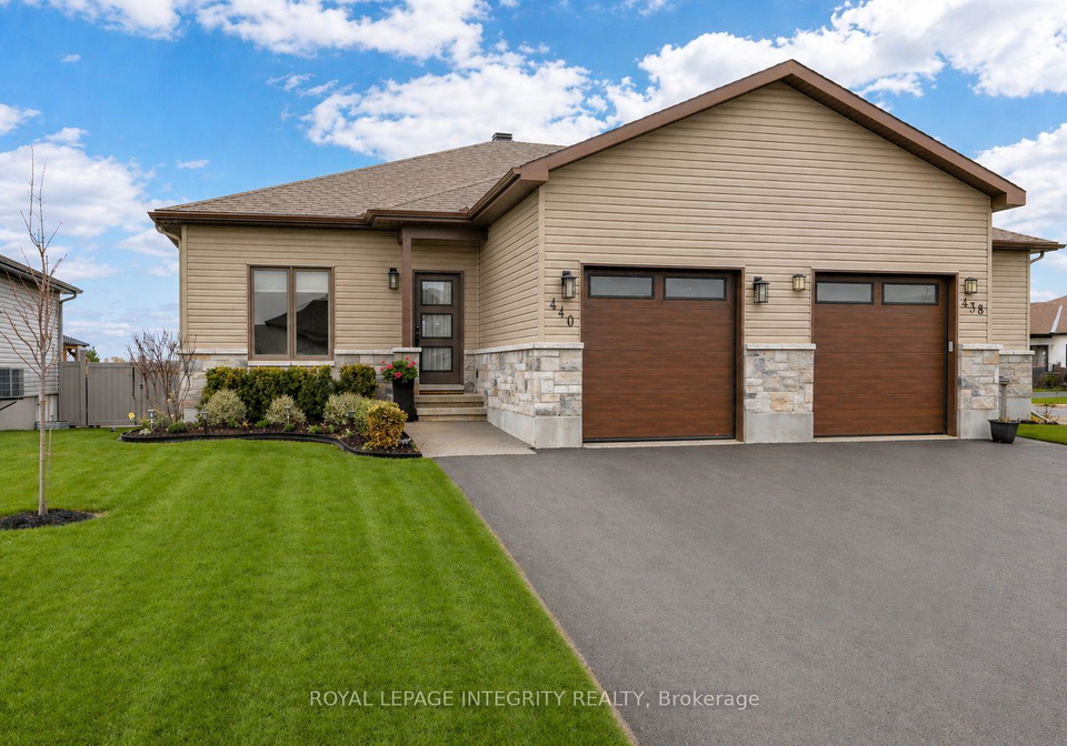 440-arora-crescent-north-dundas-ontario-x13056972