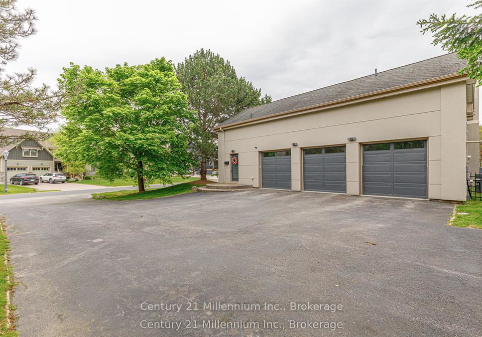 160-grand-cypress-lane-blue-mountains-ontario-x13057038
