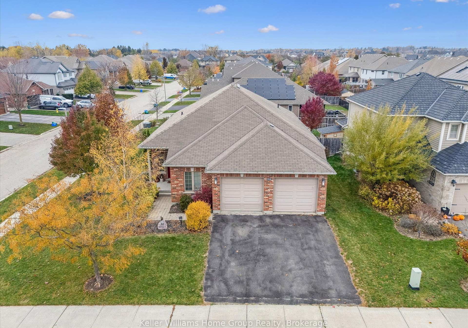 30-stafford-street-centre-wellington-ontario-x13057172