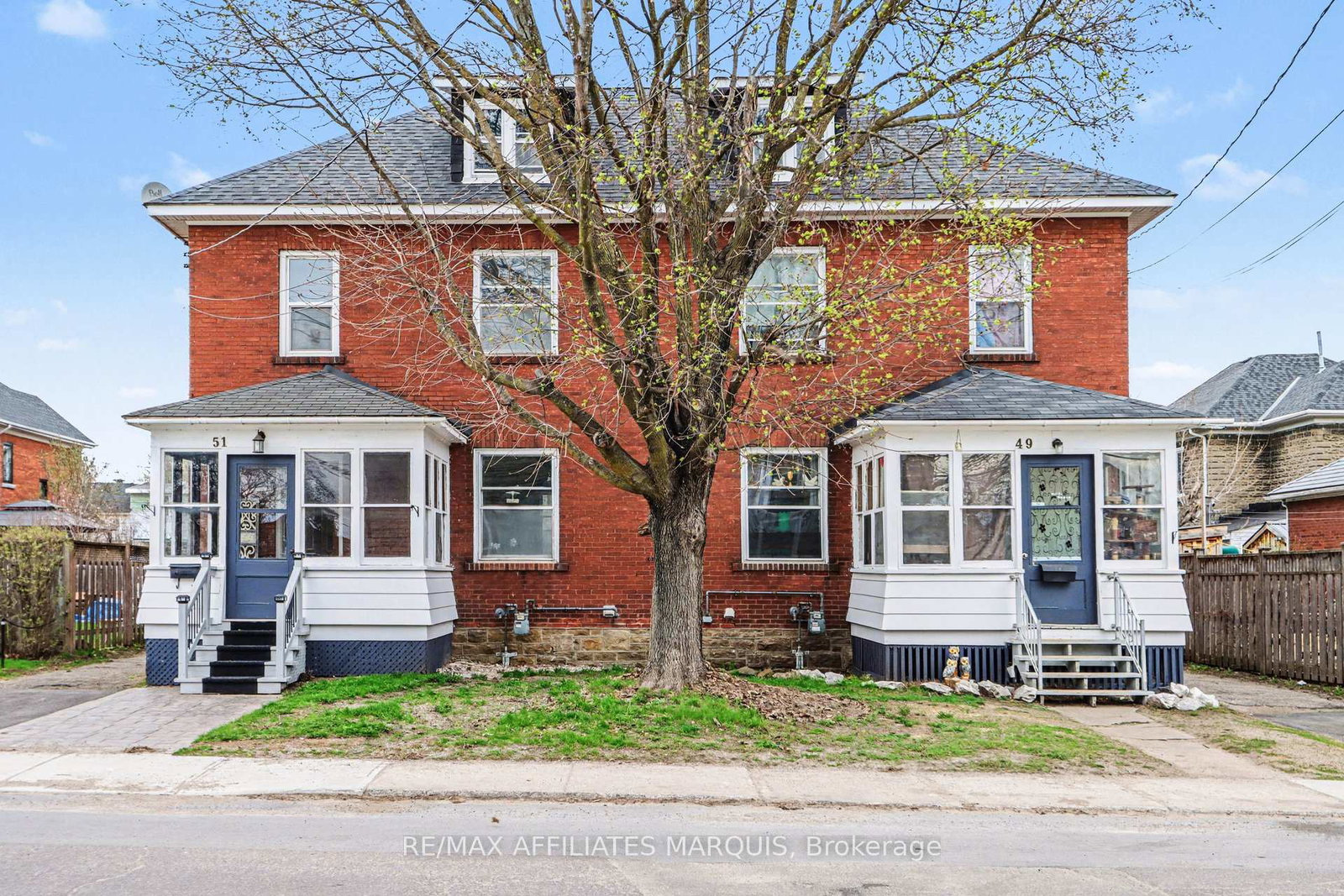 49-51-mcgill-street-n-smiths-falls-ontario-x13057456