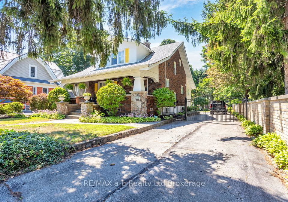 347-broadway-street-tillsonburg-ontario-x13057646