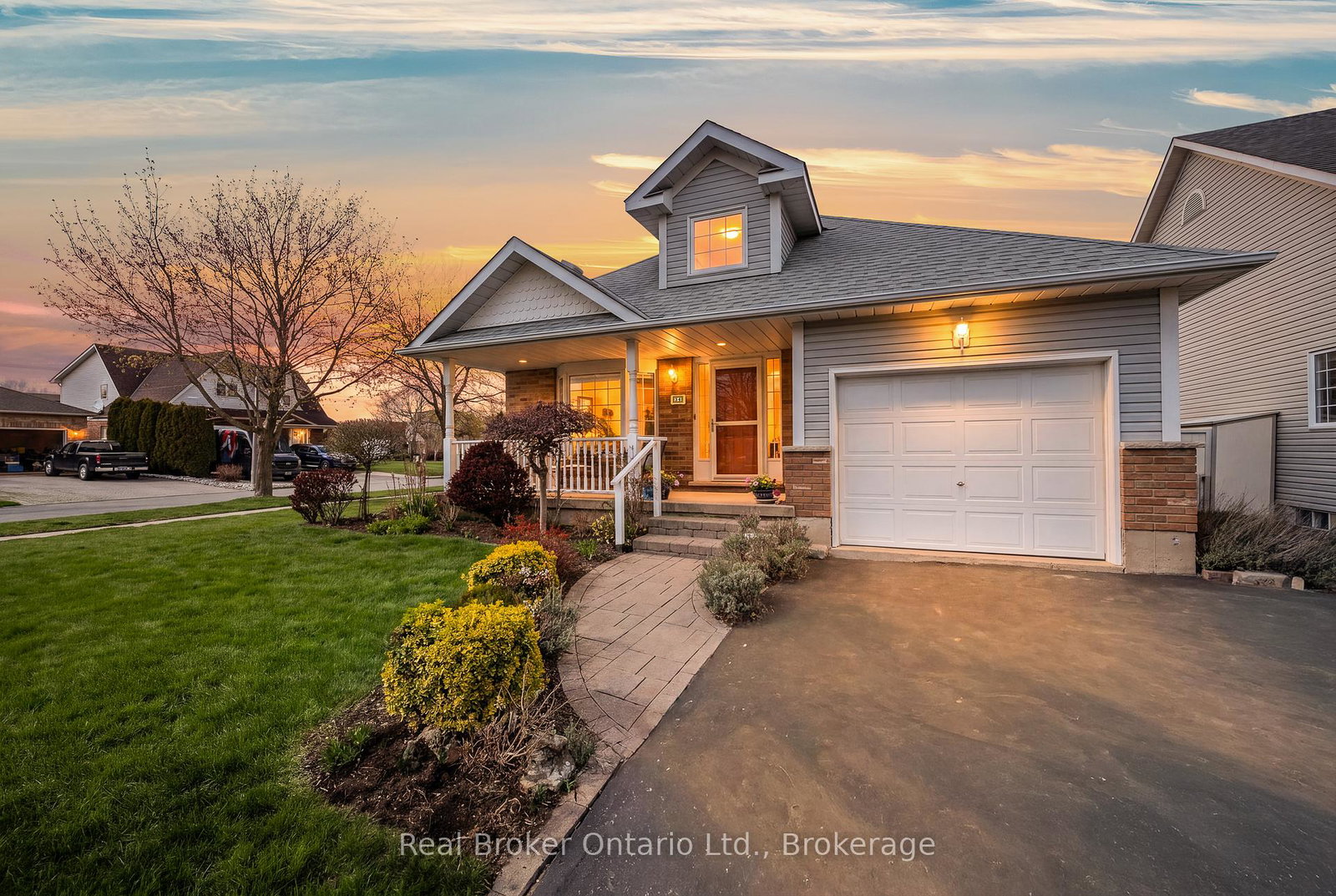 34-margaret-avenue-grimsby-ontario-x13057658