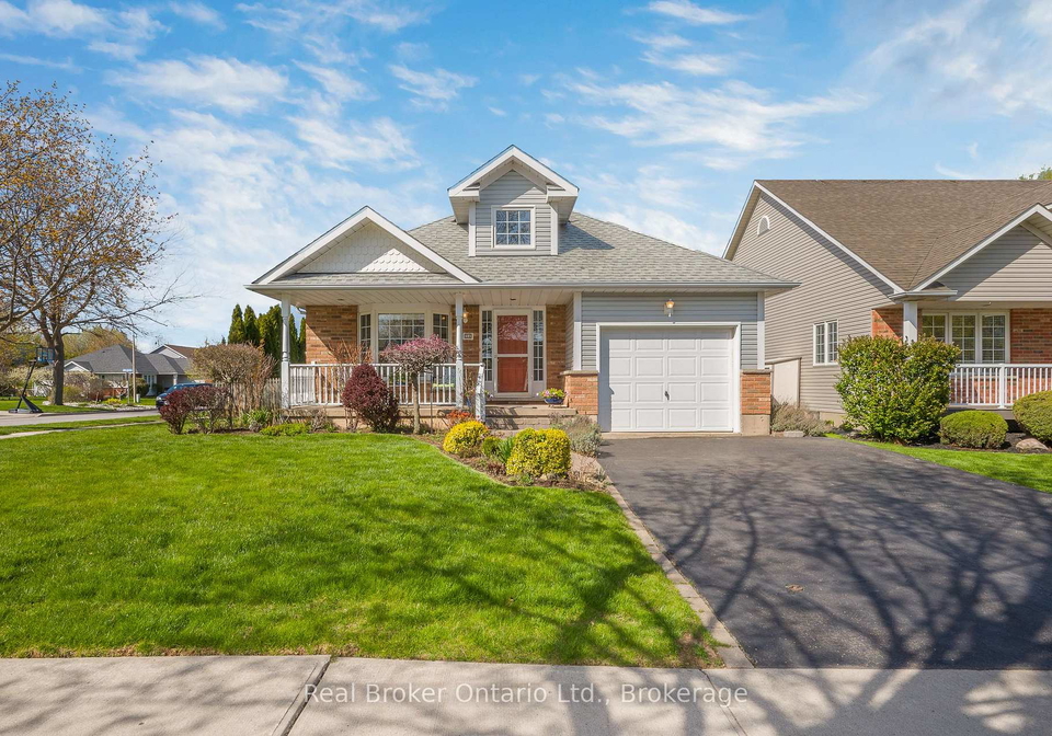 34-margaret-avenue-grimsby-ontario-x13057658