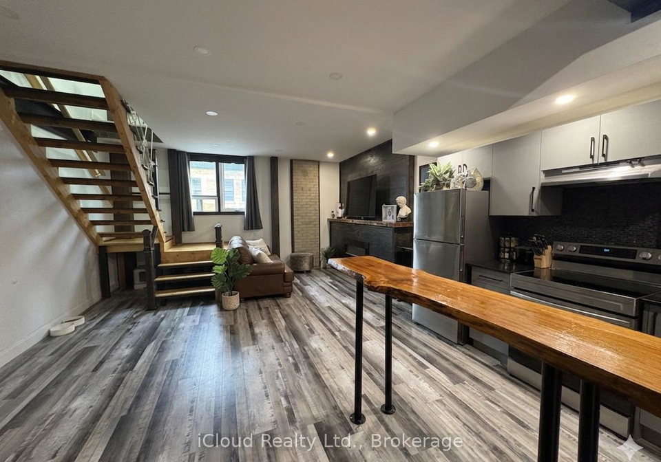 7-foundry-street-hamilton-ontario-x13057848