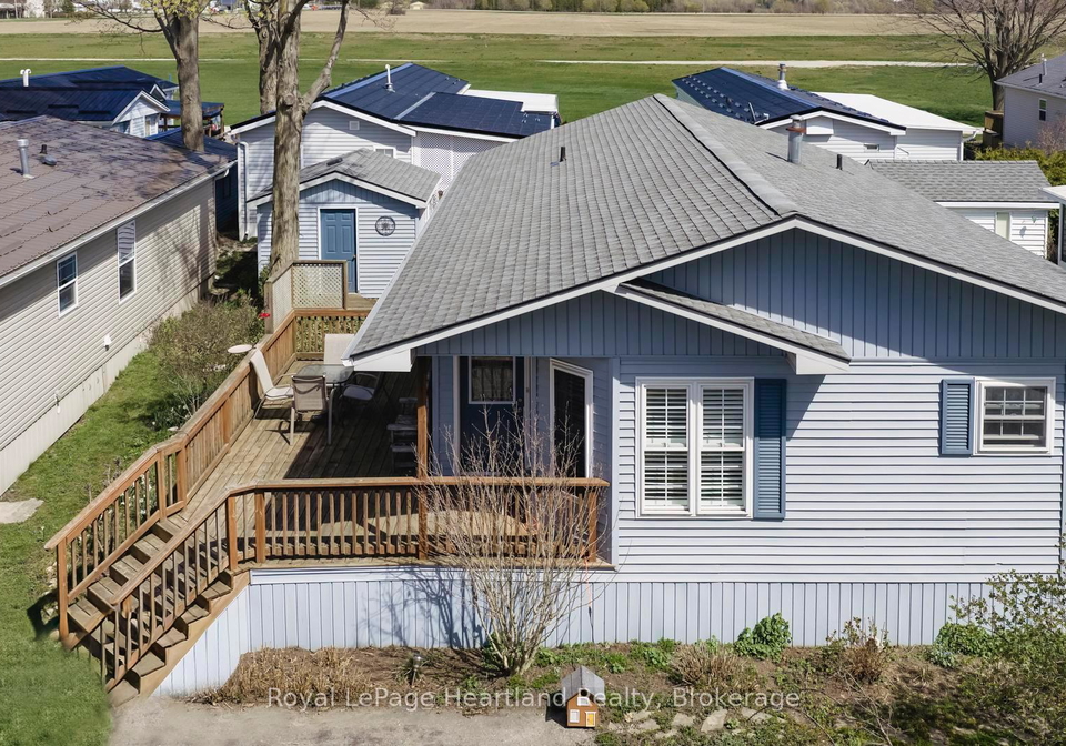 22-algonquin-lane-ashfield-colborne-wawanosh-ontario-x13057964