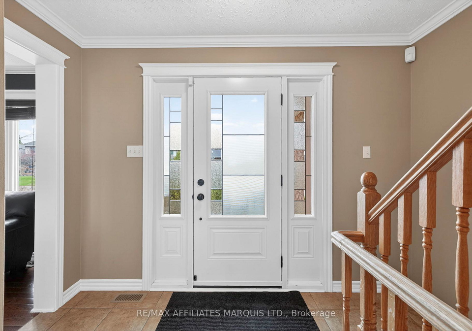 1337-patricia-place-cornwall-ontario-x13057986