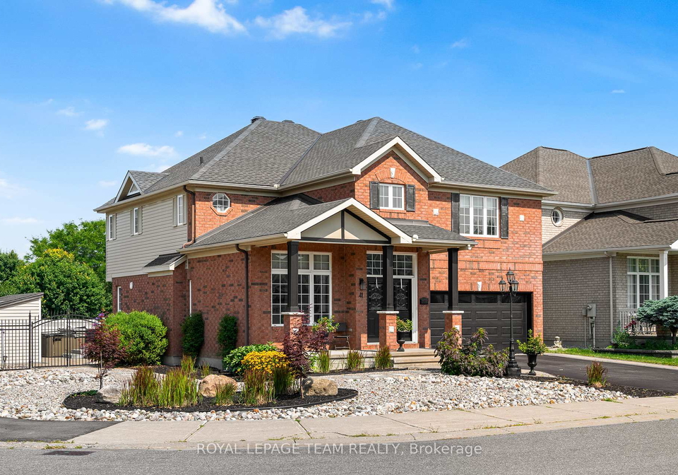 41-blackshire-circle-ottawa-ontario-x13057990
