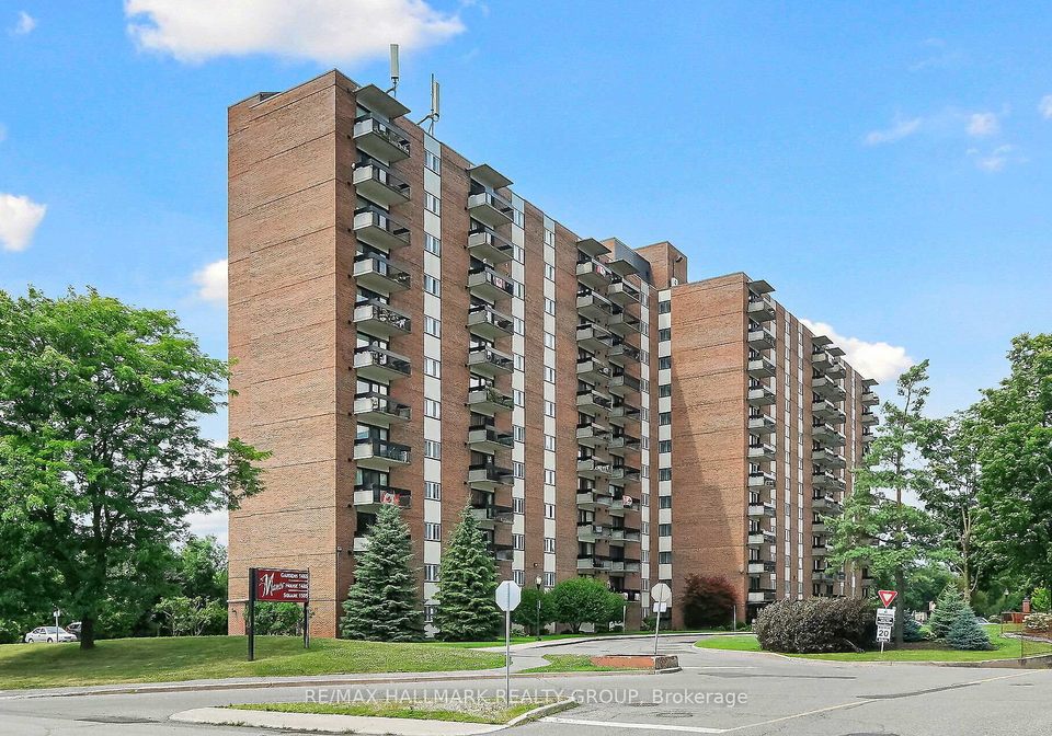 1505-baseline-road-ottawa-ontario-x13058062