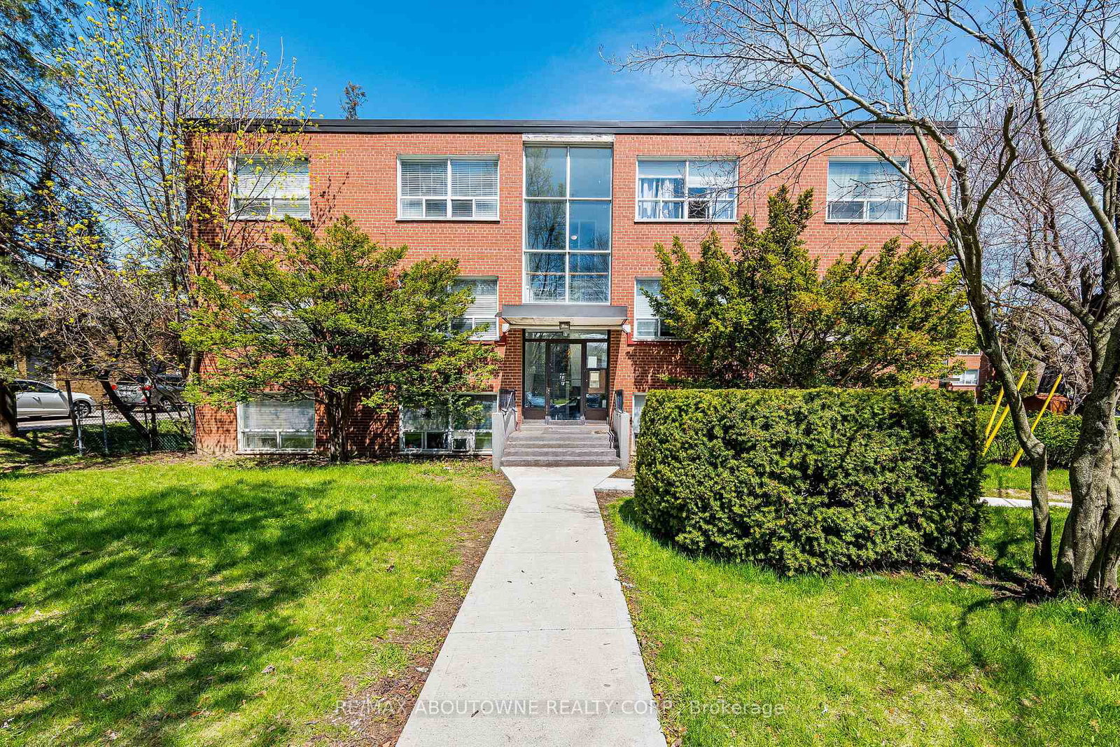 57-mericourt-road-hamilton-ontario-x13058128