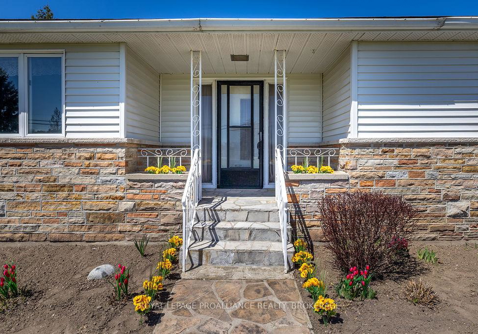 2854-highway-15-kingston-ontario-x13058144