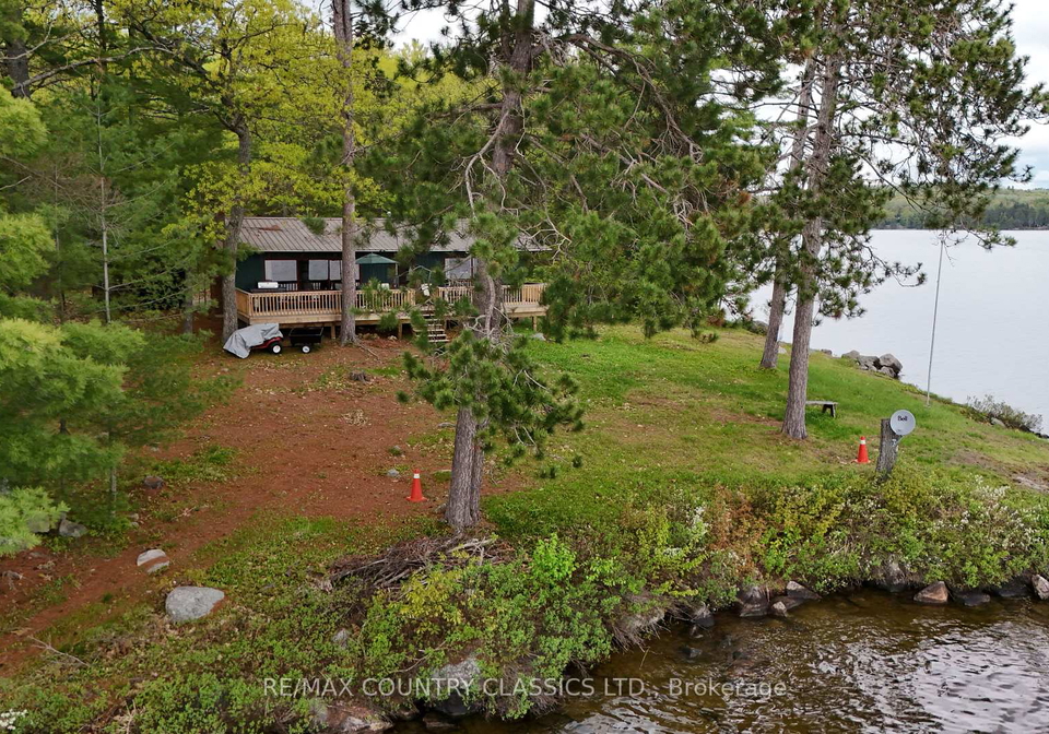 910-weslemkoon-lake-addington-highlands-ontario-x13058162