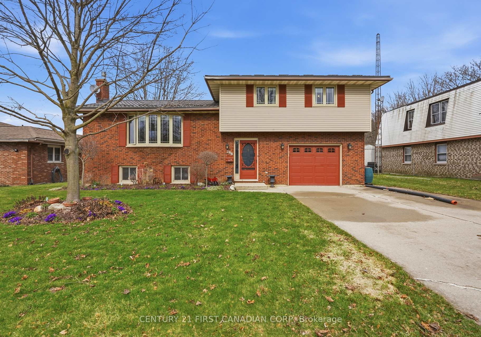 289-ridout-street-west-elgin-ontario-x13058220