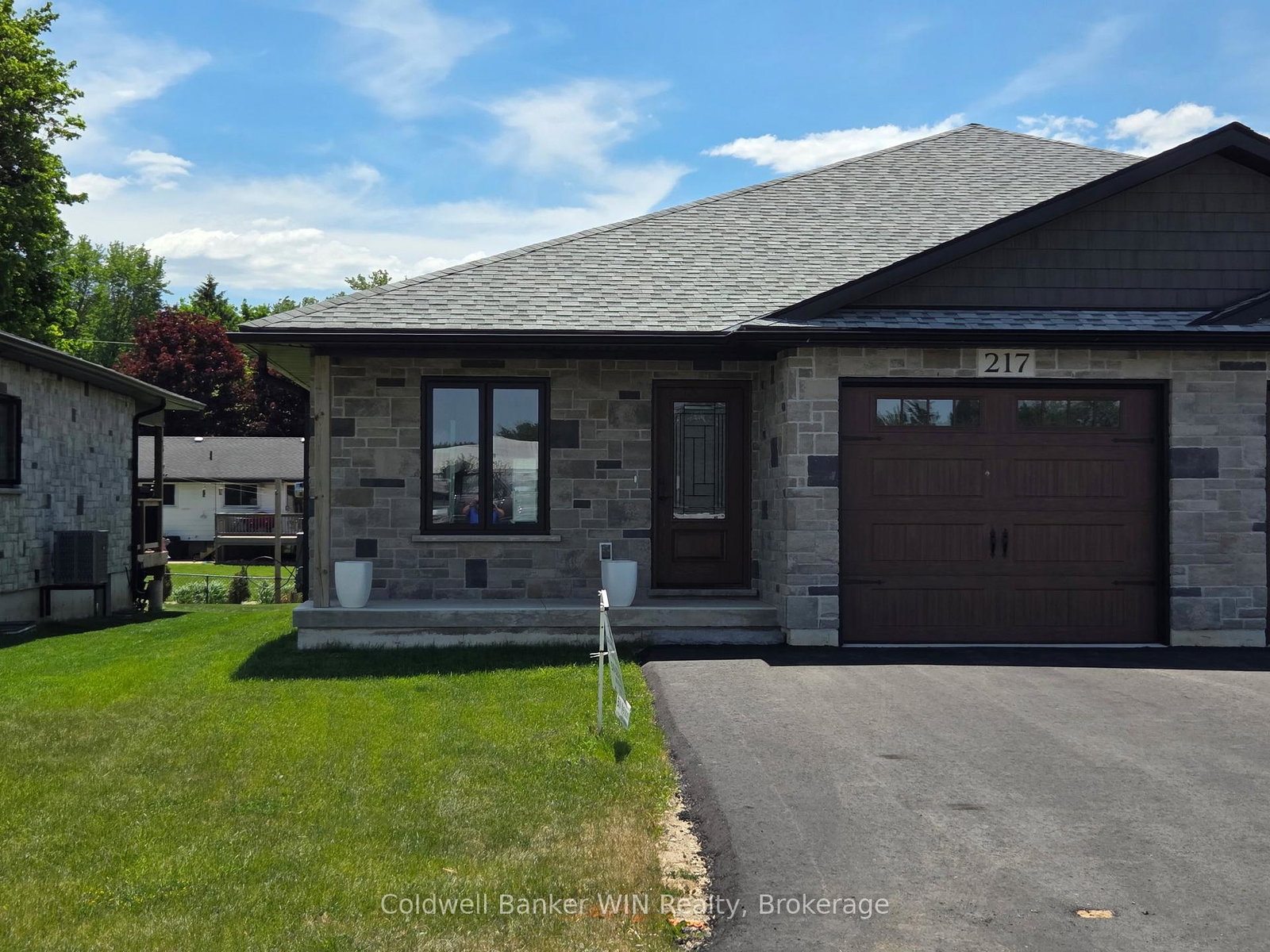 217-elgin-street-minto-ontario-x13058326