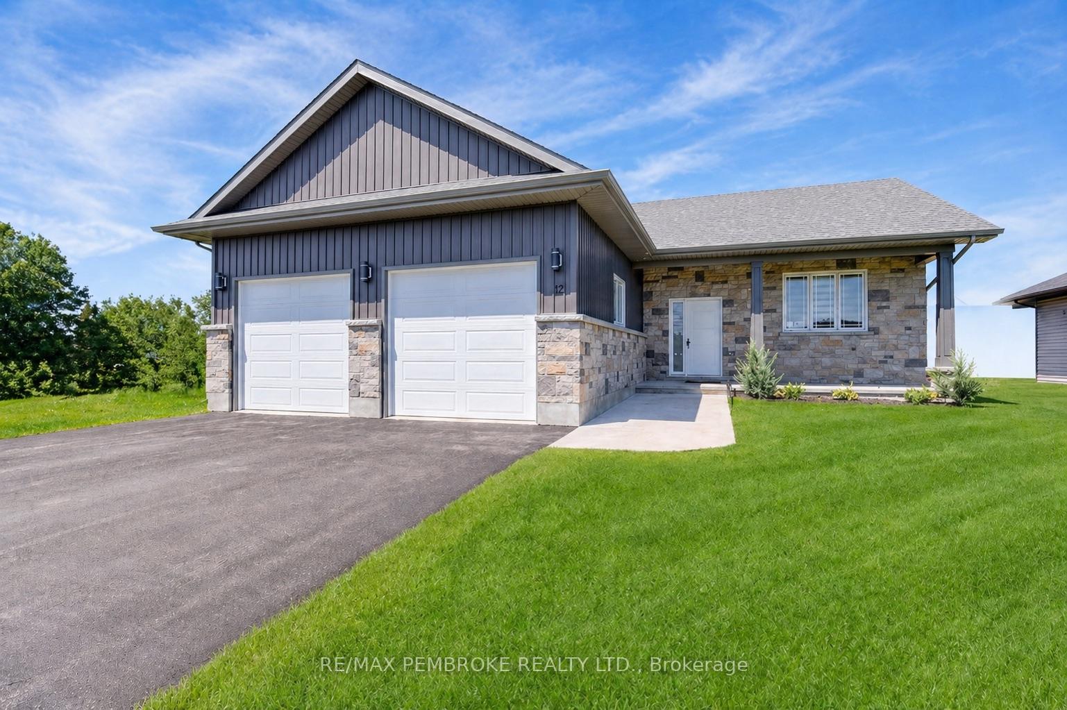 46-marquis-avenue-petawawa-ontario-x13058612
