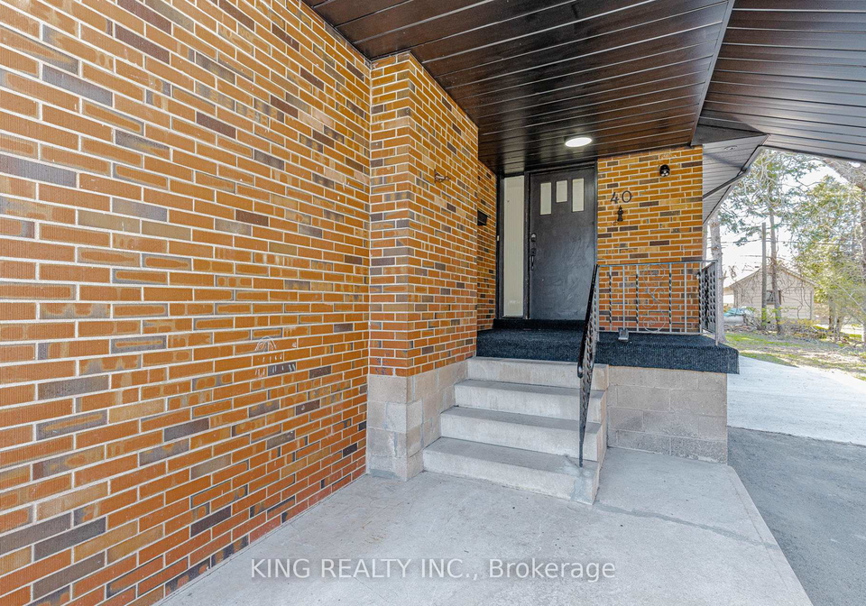 40-granton-street-hamilton-ontario-x13058650