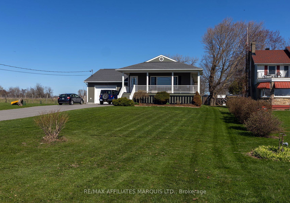 11851-lakeshore-drive-south-dundas-ontario-x13058818