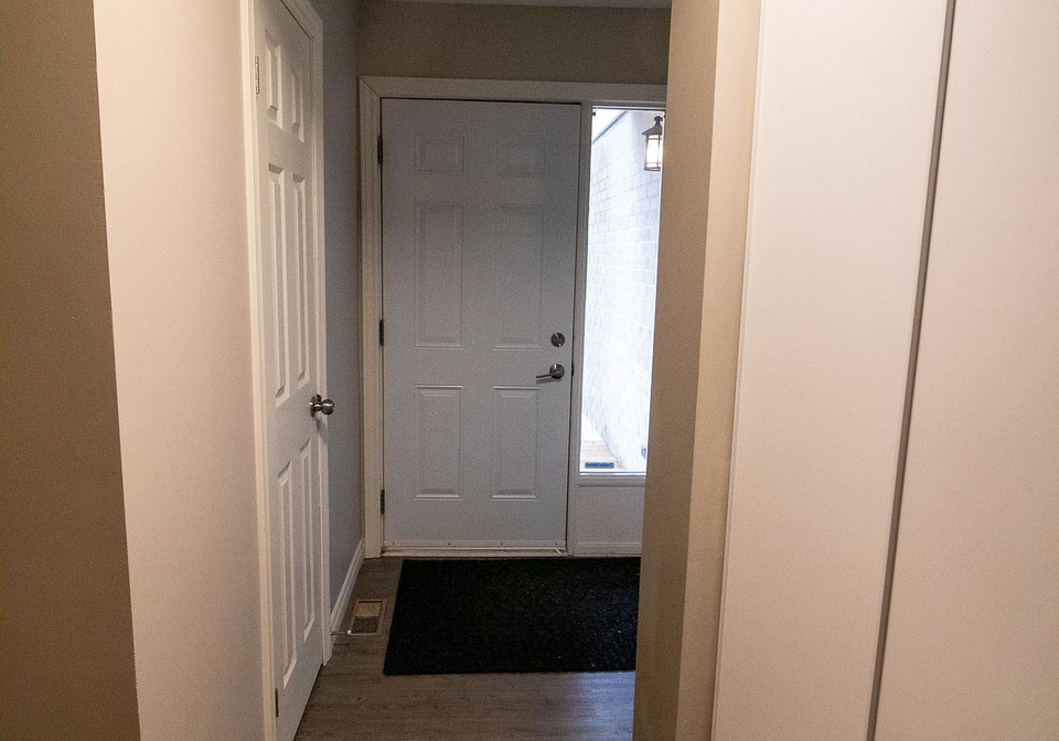 9-ailsa-place-london-south-ontario-x13058846