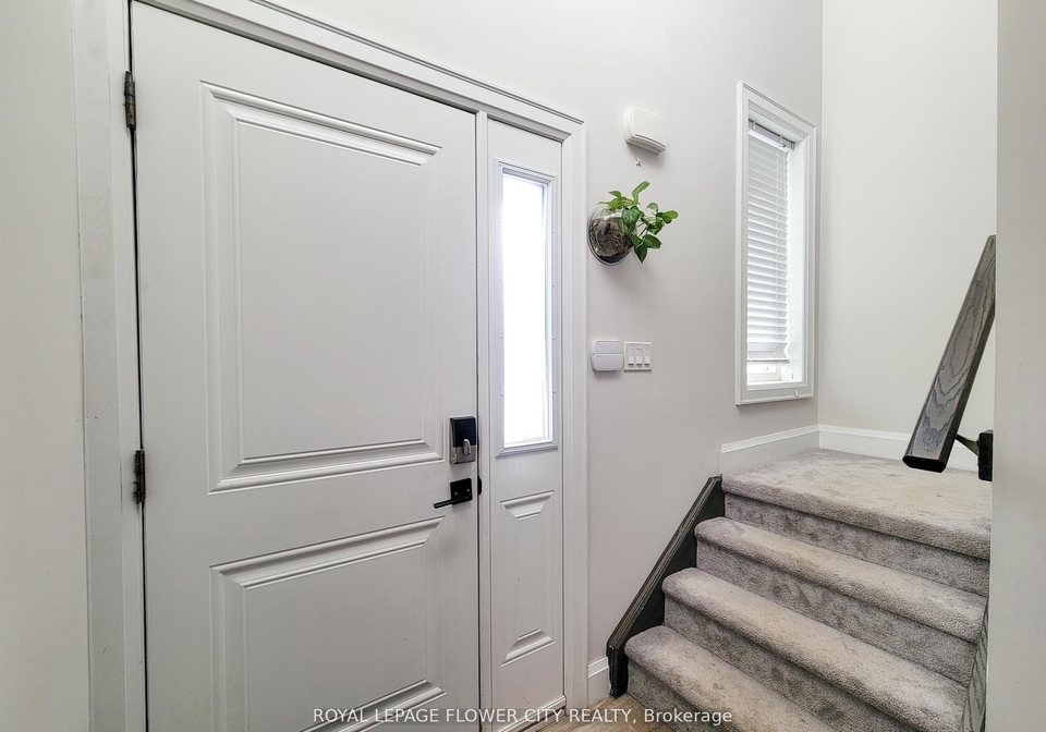 13-grafton-avenue-hamilton-ontario-x13059130