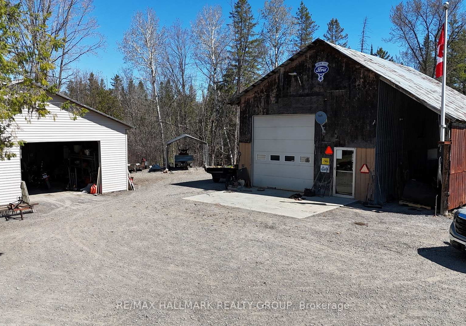 4318-stonecrest-road-ottawa-ontario-x13059210
