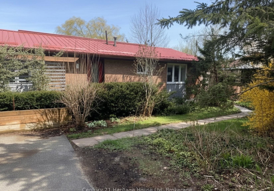 123-mill-street-e-centre-wellington-ontario-x13059268