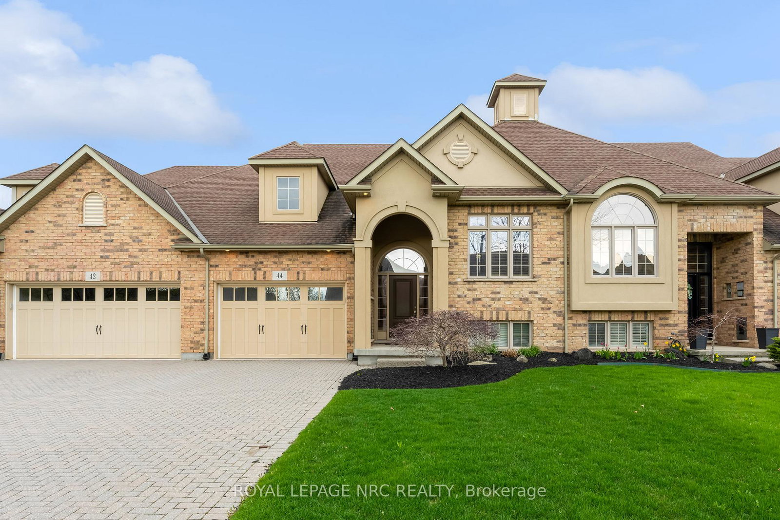 44-kline-crescent-pelham-ontario-x13059336