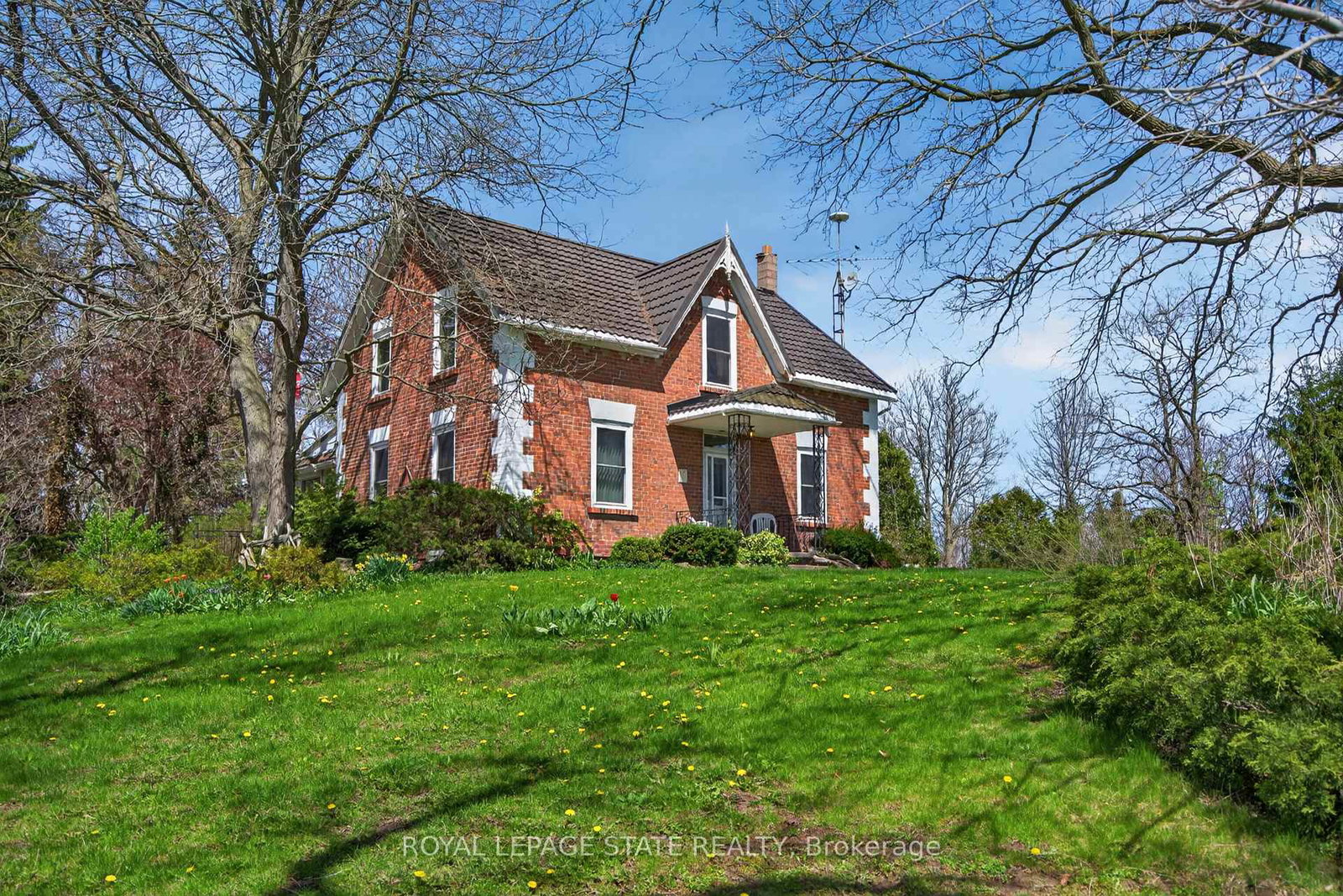 8011-leeming-road-hamilton-ontario-x13059376