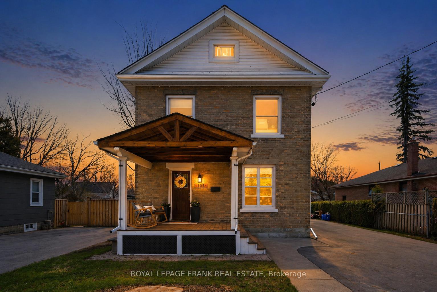 125-glenelg-street-w-kawartha-lakes-ontario-x13059388
