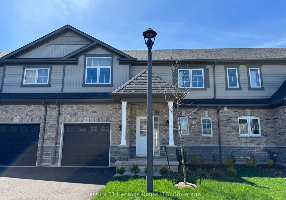 39garrison-road-fort-erie-ontario-x13059448