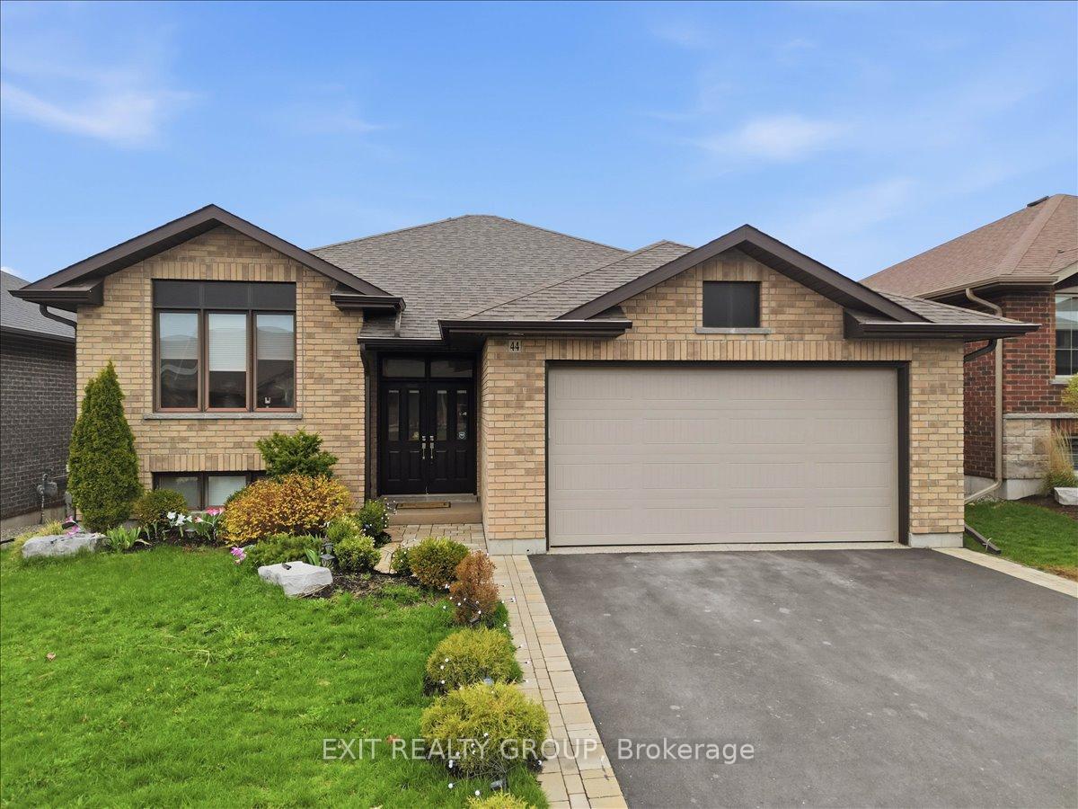 44-liberty-crescent-quinte-west-ontario-x13059508