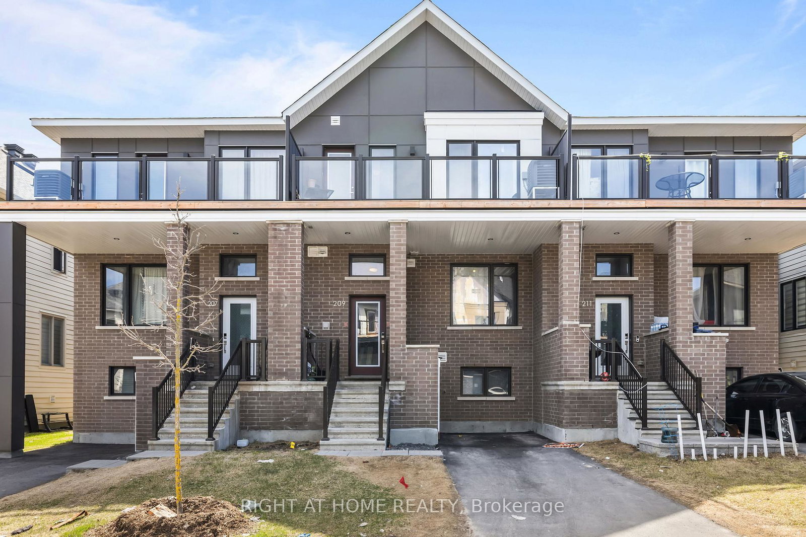209-speckled-alder-row-ottawa-ontario-x13059526
