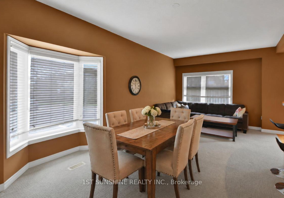 60-cloverleaf-drive-hamilton-ontario-x13059534