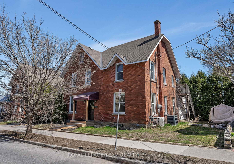 11-sherbrooke-avenue-ottawa-ontario-x13059760