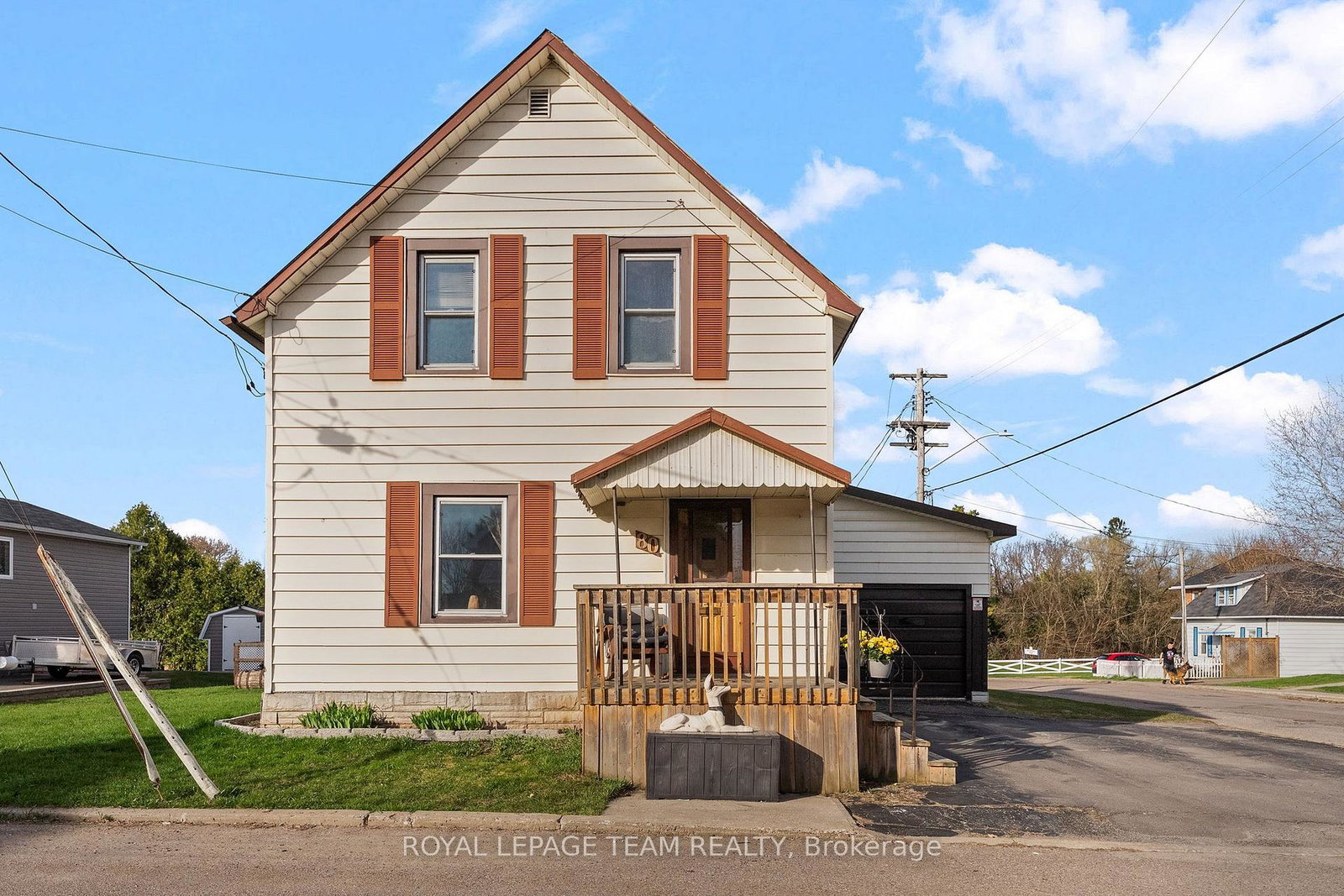 80-bank-street-s-renfrew-ontario-x13059852