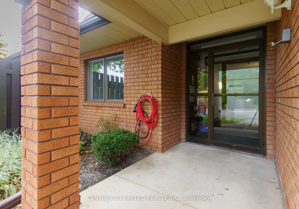 36-champlain-crescent-peterborough-ontario-x13059978