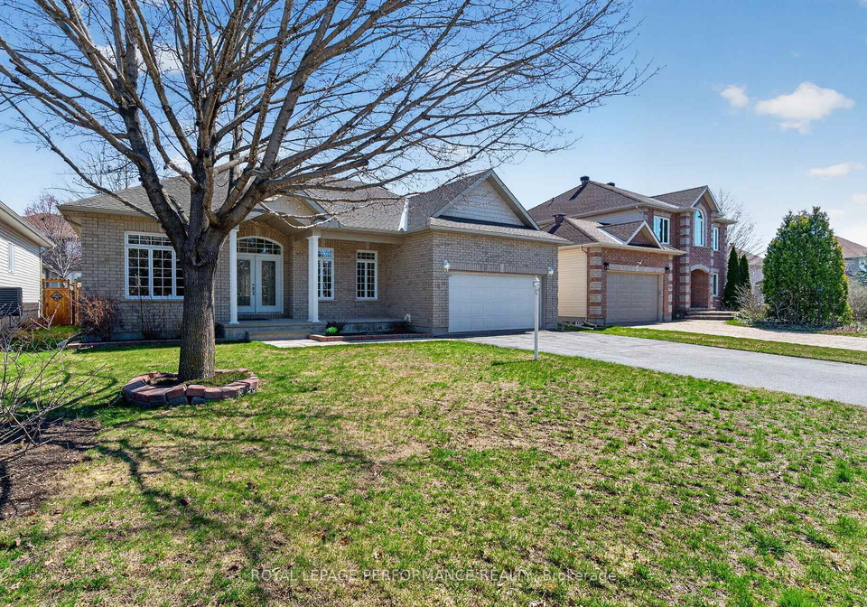 18-hartsmere-drive-ottawa-ontario-x13060056