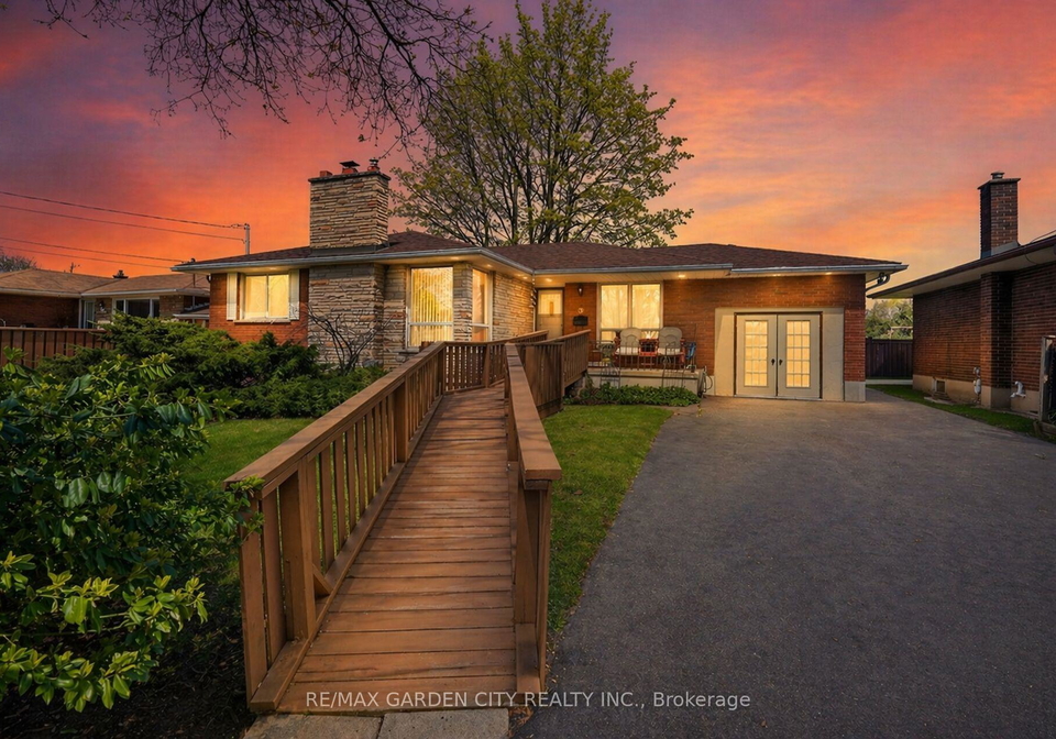 5-lockview-crescent-st-catharines-ontario-x13060124